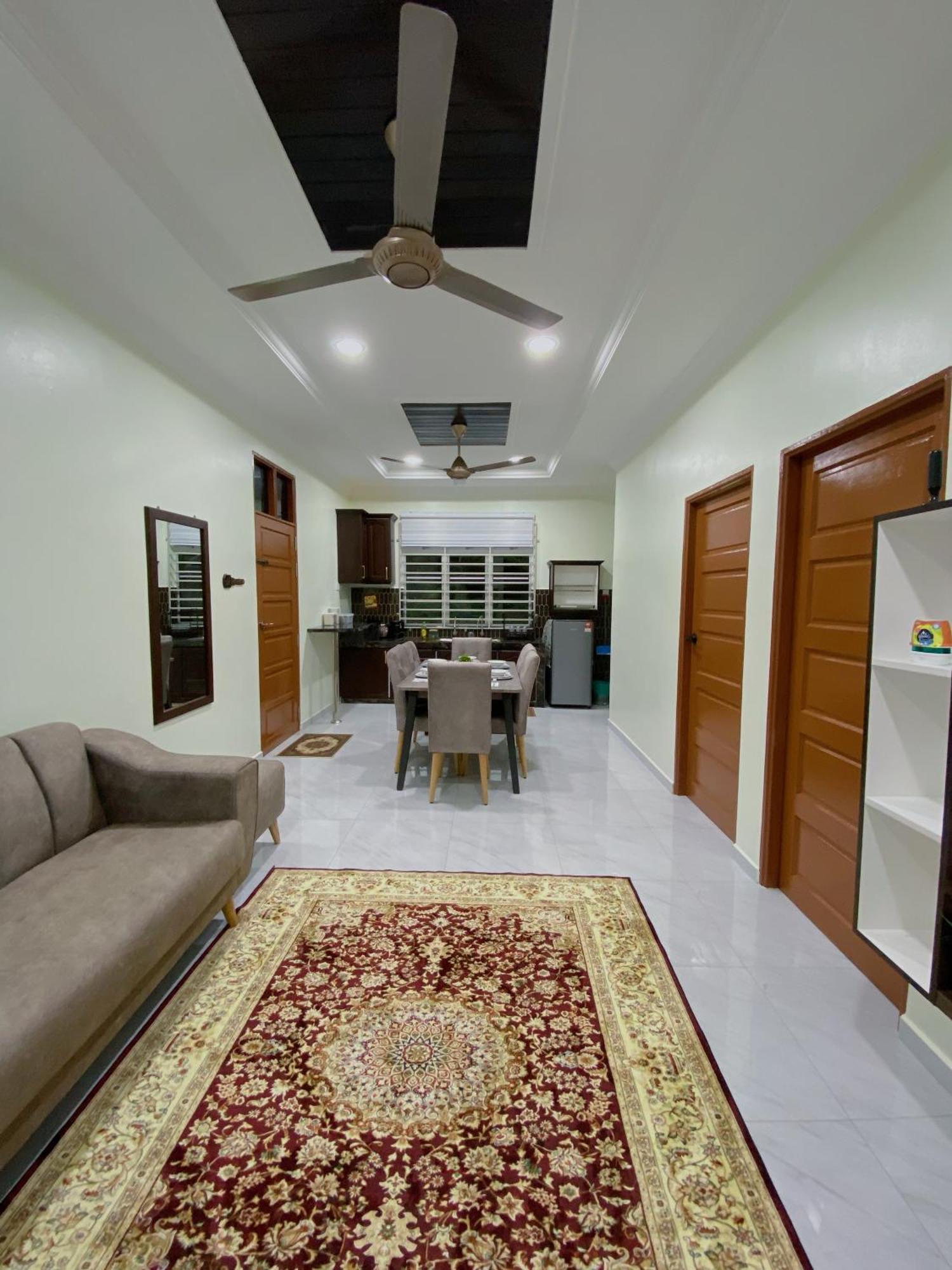Nsjay Guest House Kampong Gong Balai Exterior photo